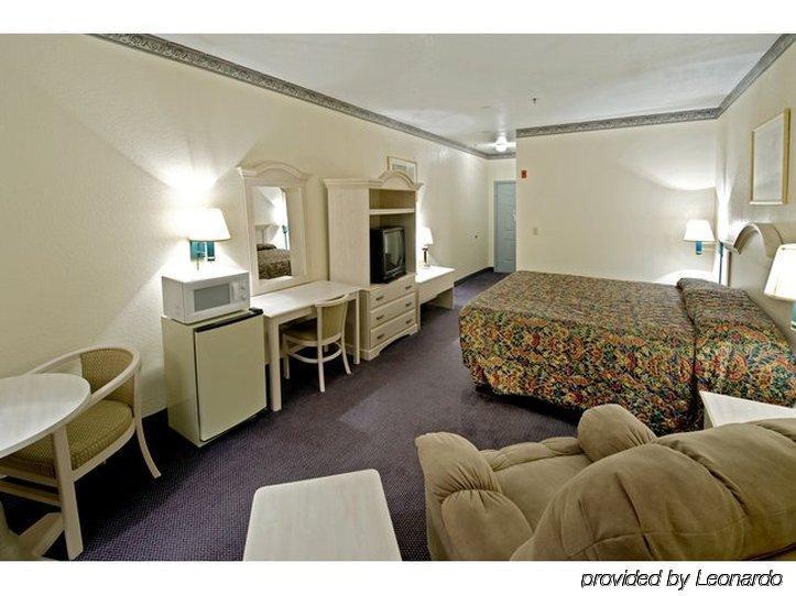 Americas Best Value Inn And Suites Houston Fm 1960 Szoba fotó