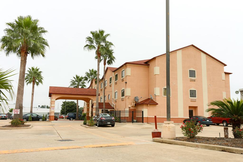 Americas Best Value Inn And Suites Houston Fm 1960 Kültér fotó