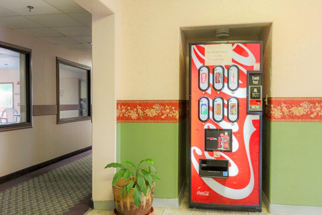 Americas Best Value Inn And Suites Houston Fm 1960 Kültér fotó