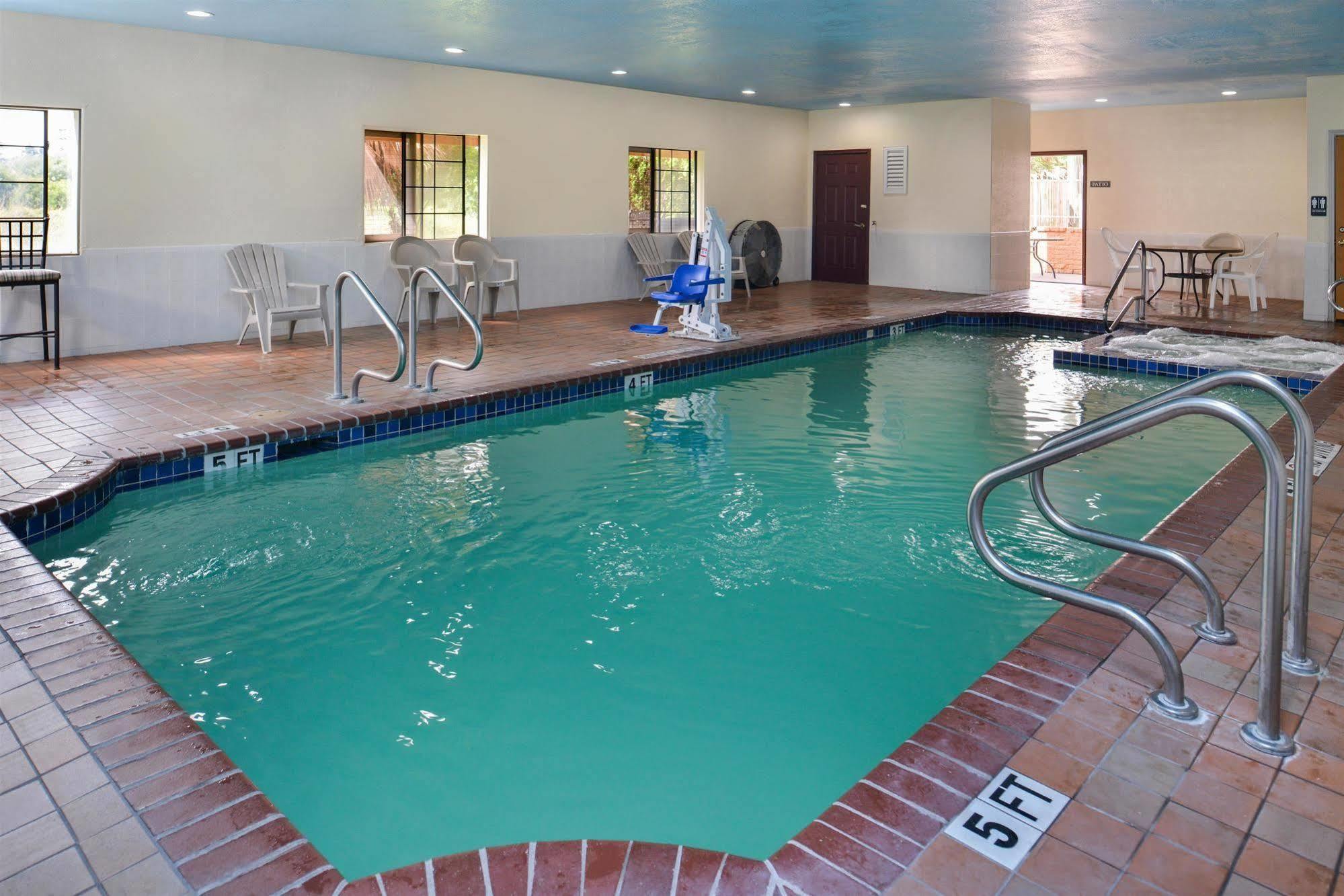 Americas Best Value Inn And Suites Houston Fm 1960 Kültér fotó