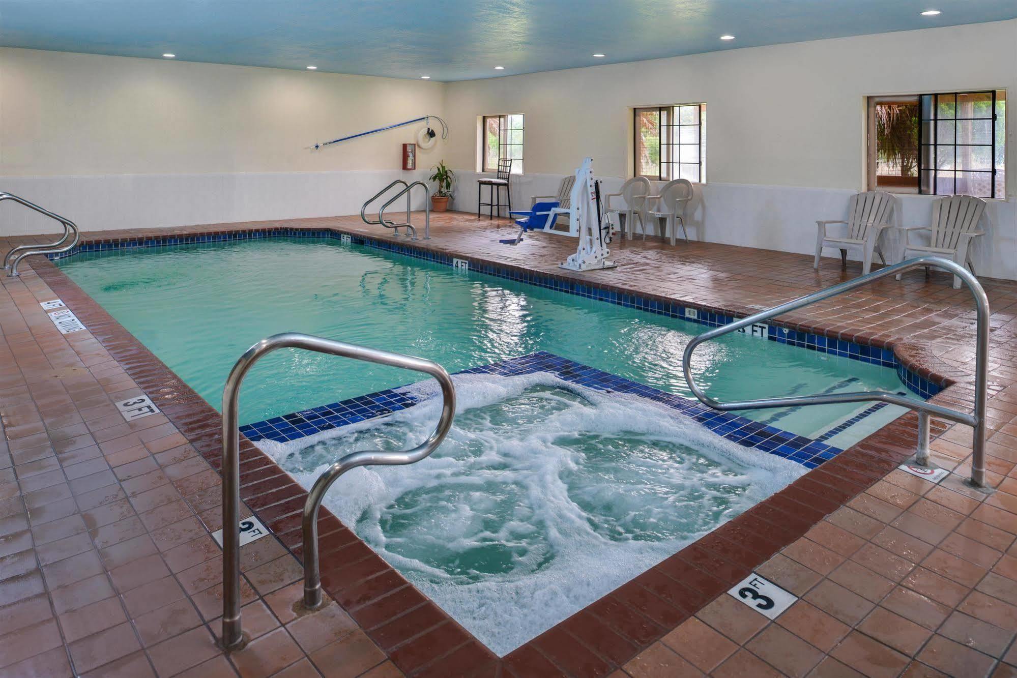 Americas Best Value Inn And Suites Houston Fm 1960 Kültér fotó